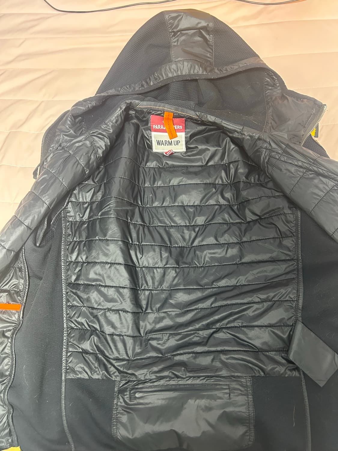 파라점퍼스 블랙 경량 패딩 자켓 상품이미지4