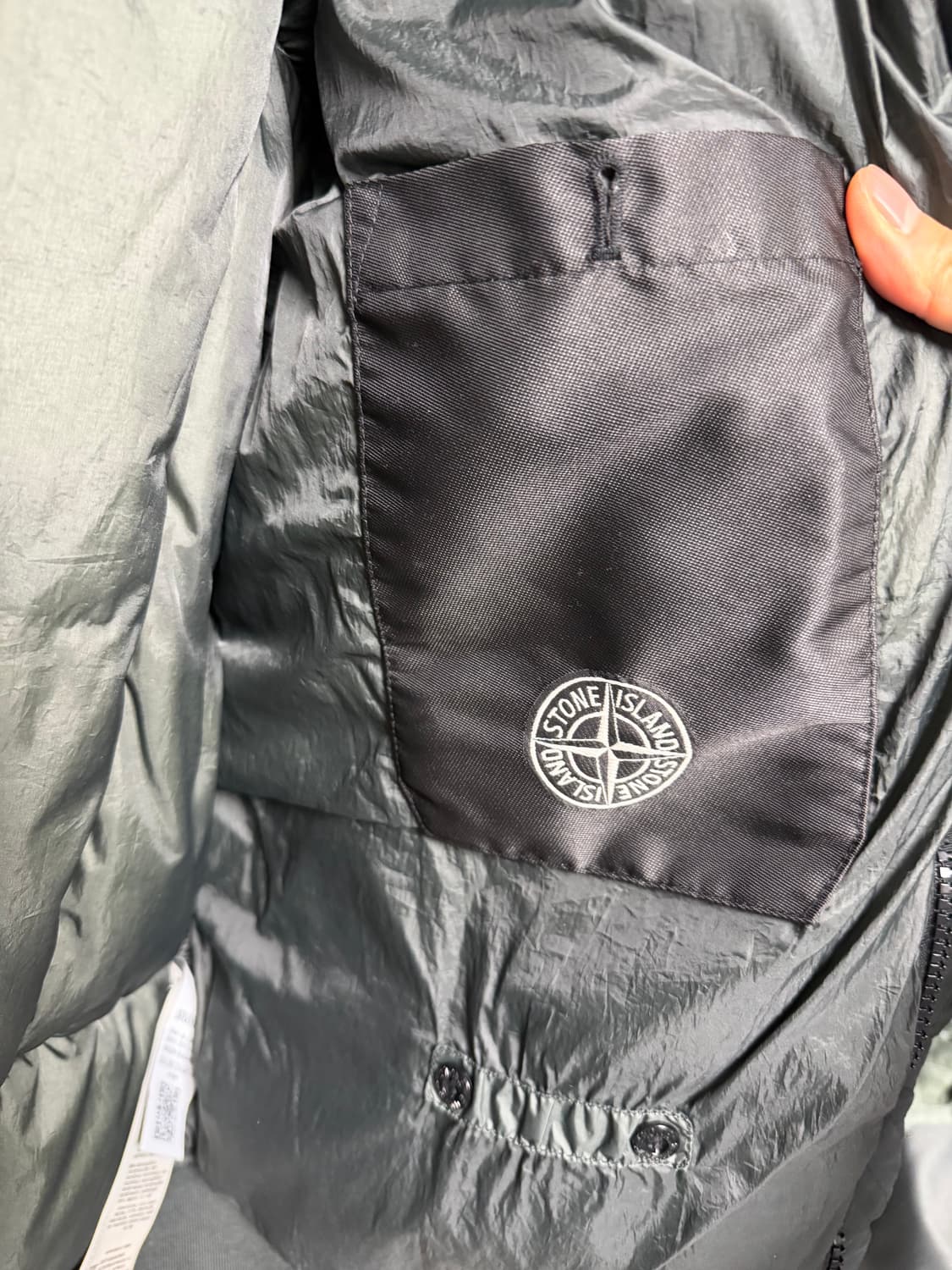 [xxl] 19fw 스톤아일랜드 크링클랩스 숏패딩 상품이미지5