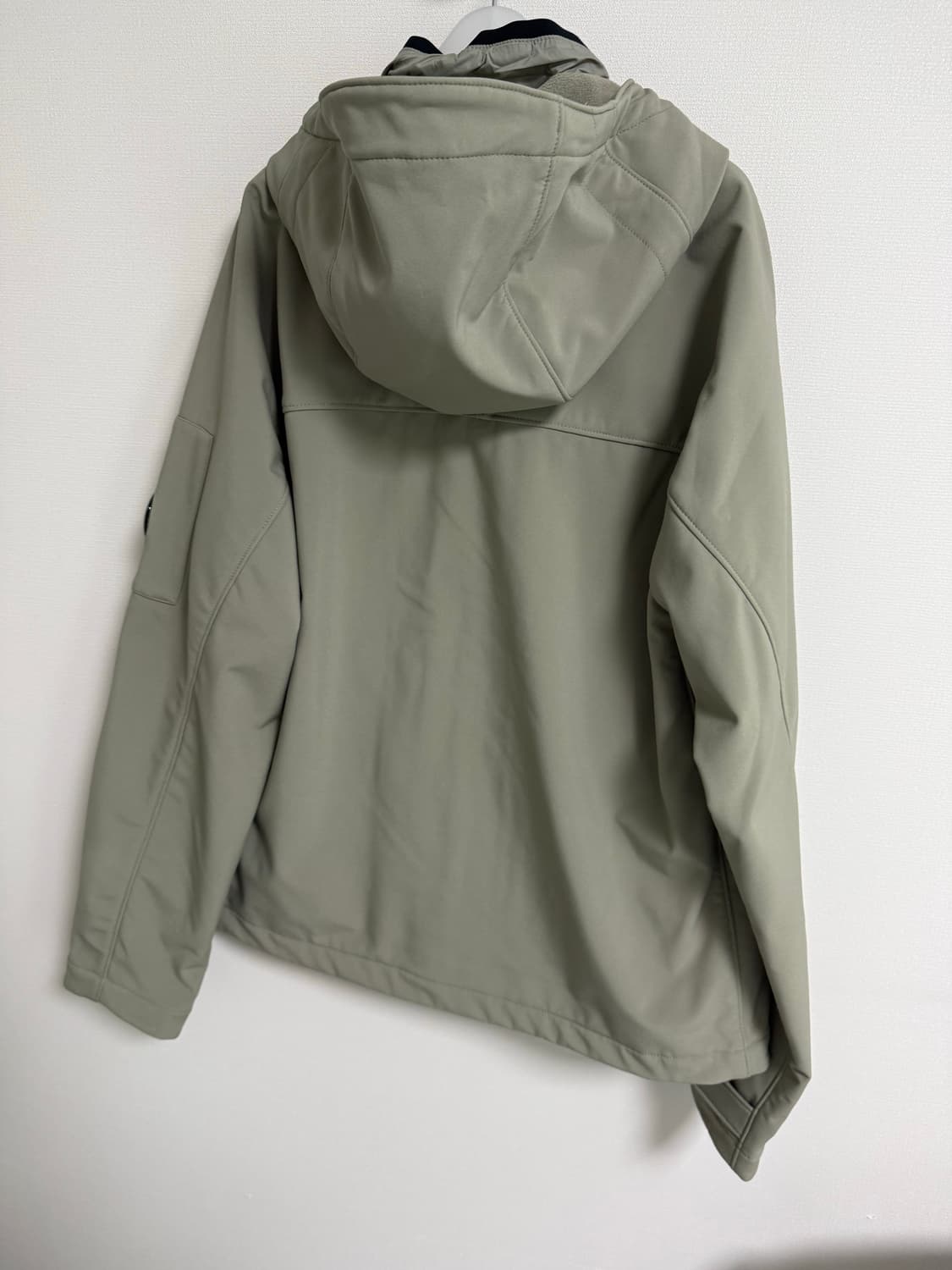 Cp컴퍼니 렌즈 와펜 쉘 후드자켓 상품이미지4