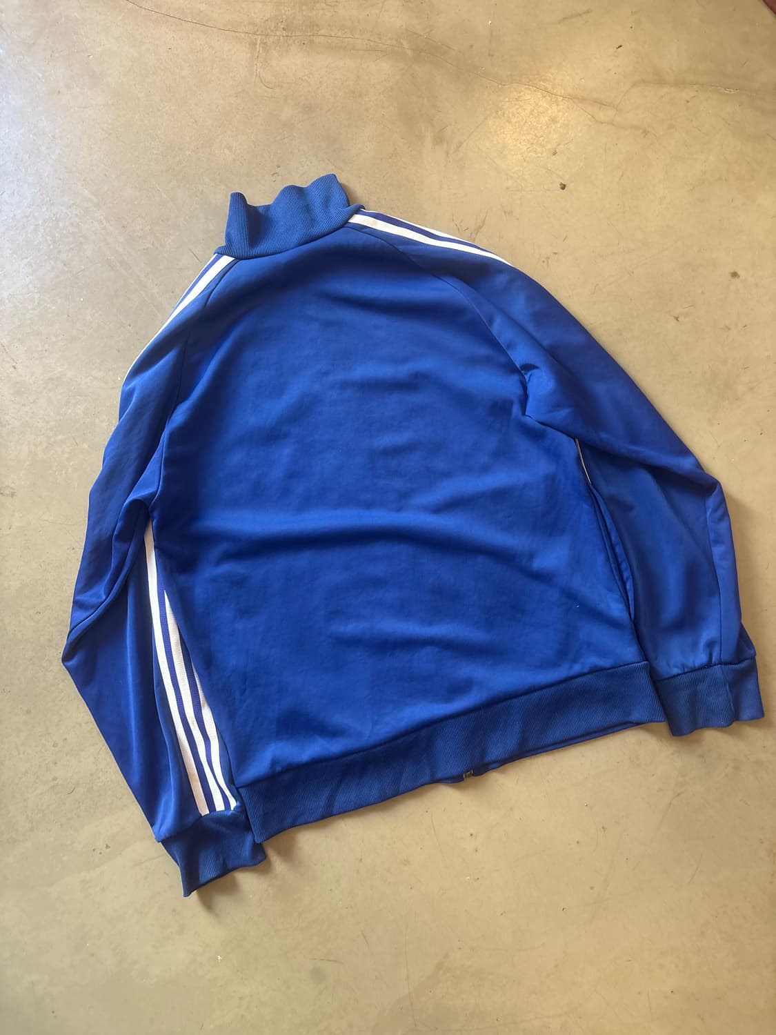 06-08 아디다스 일본 국가대표 트랙탑 상품이미지5