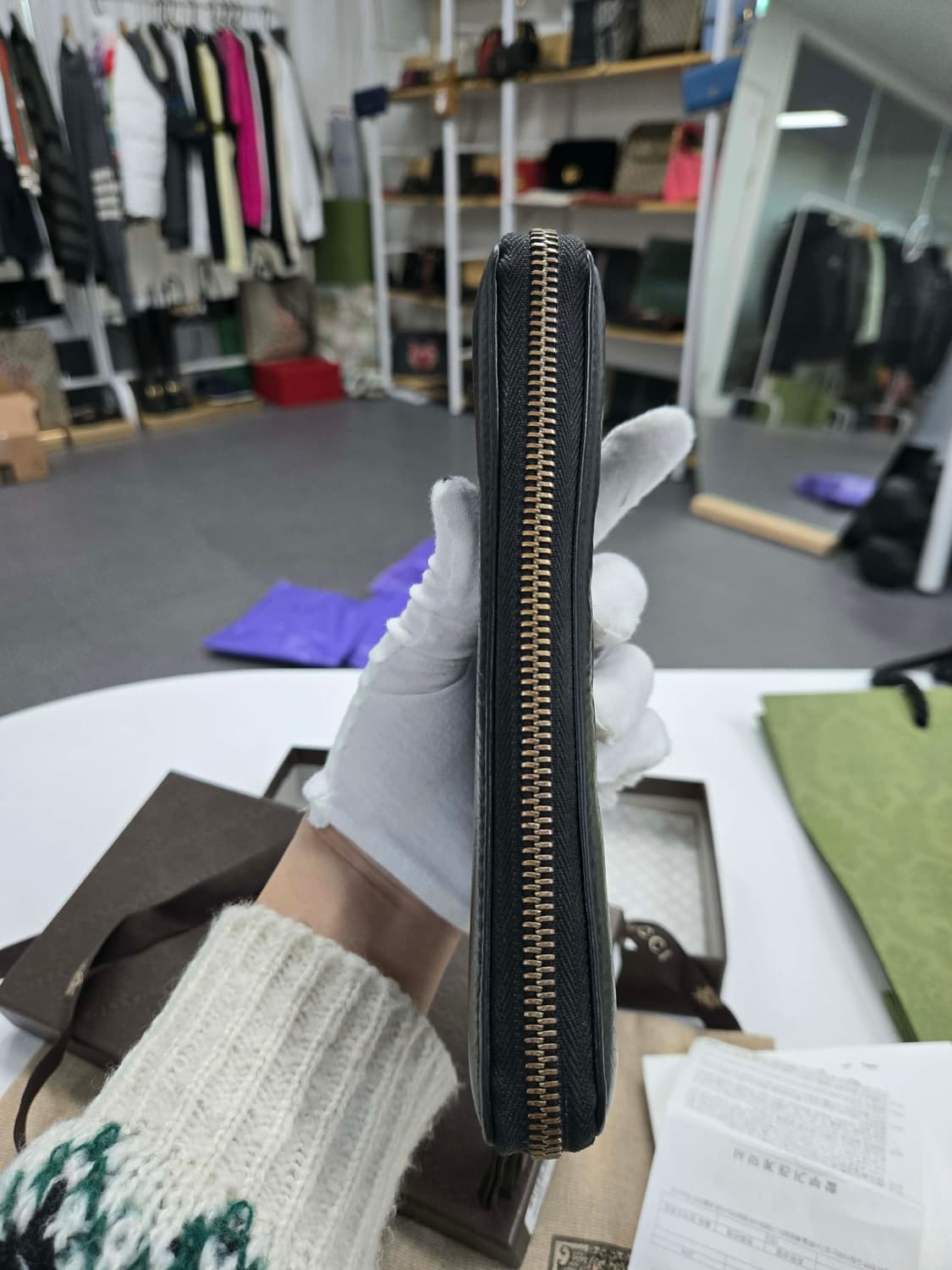 [40%할인] 구찌 소호 장지갑 상품이미지5