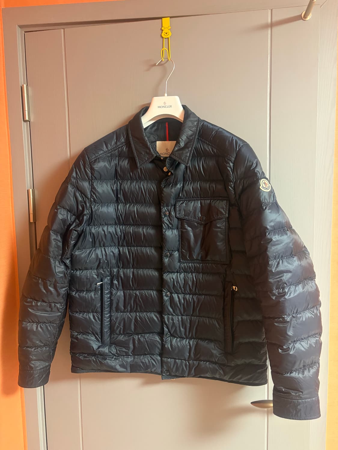 몽클레어 테니브레스 다운 섀킷 나이트 블루 5사이즈 판매합니다. 상품이미지1