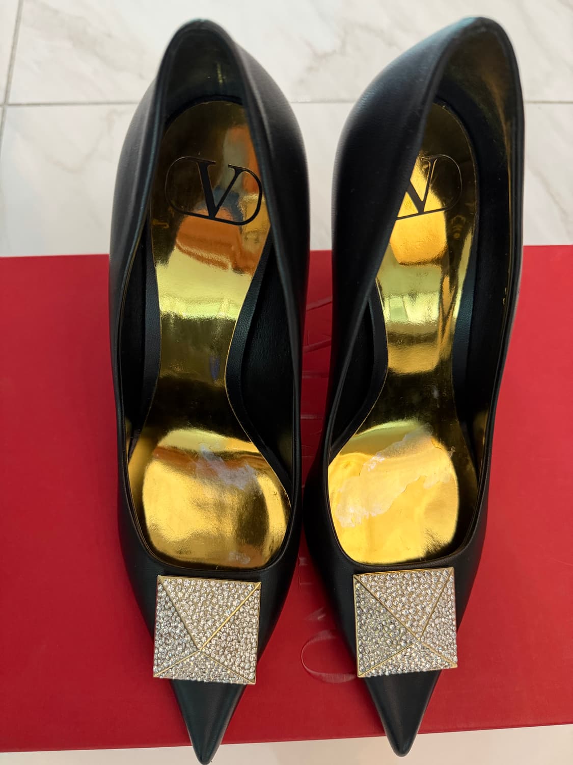 발렌티노 크리스털 가라바니 원 스터드 펌프스 36(235) 상품이미지4