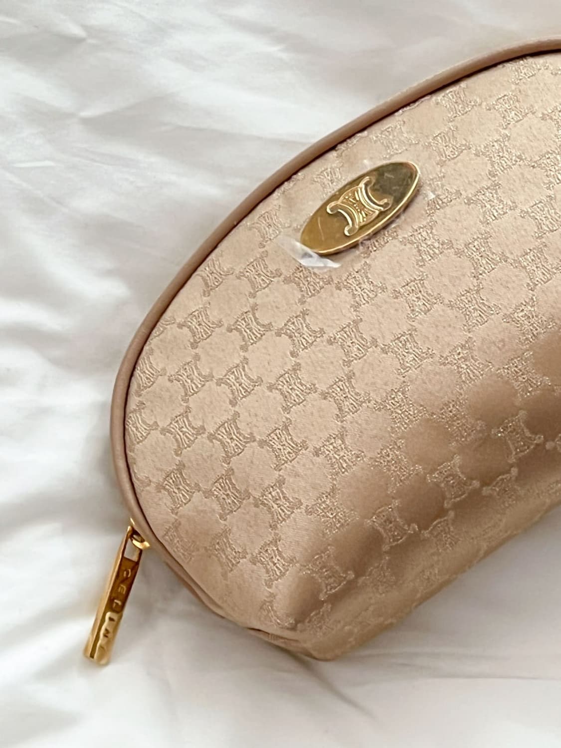 [새상품] celine / 셀린느 파우치 베이지 상품이미지3