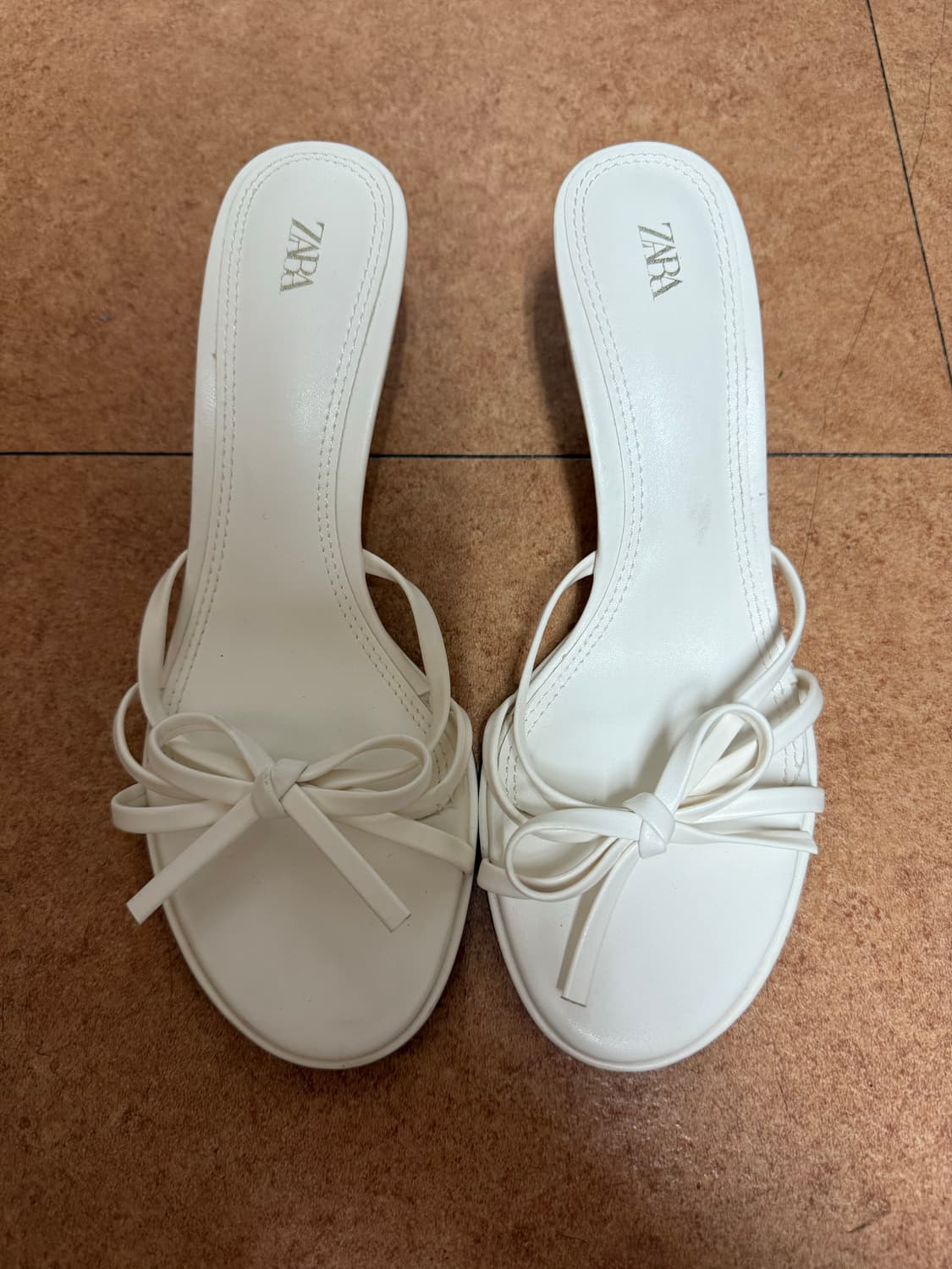 ZARA 구두 상품이미지1