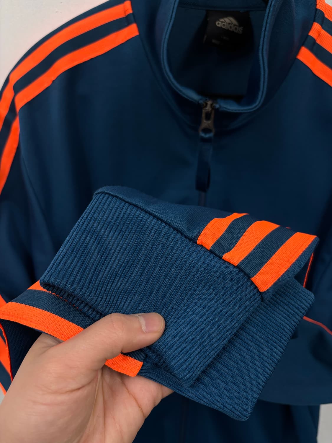 아디다스 트랙탑 상품이미지3