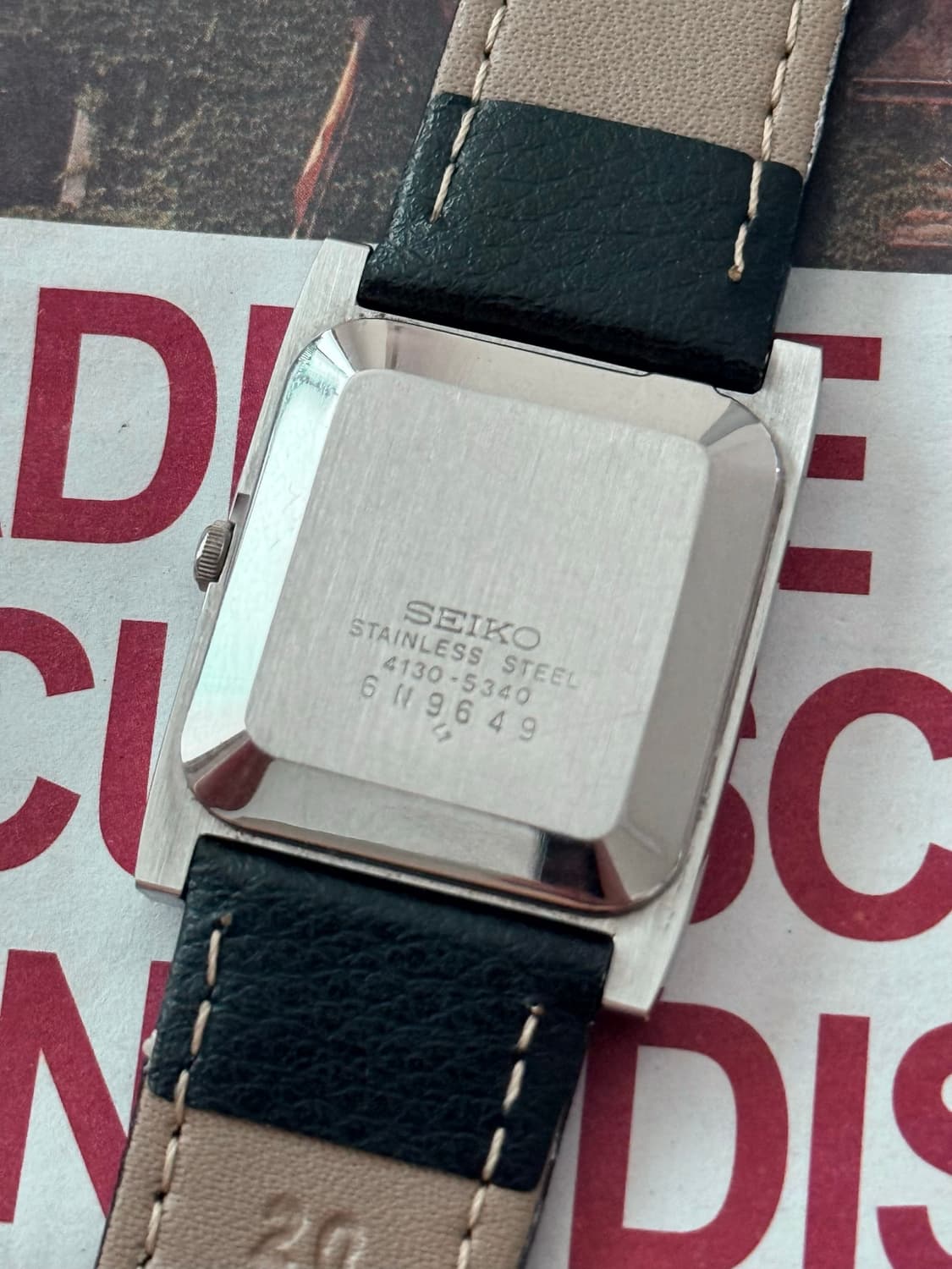 Seiko 세이코 쿼츠 스퀘어 샌드 블래스트 1976 상품이미지6