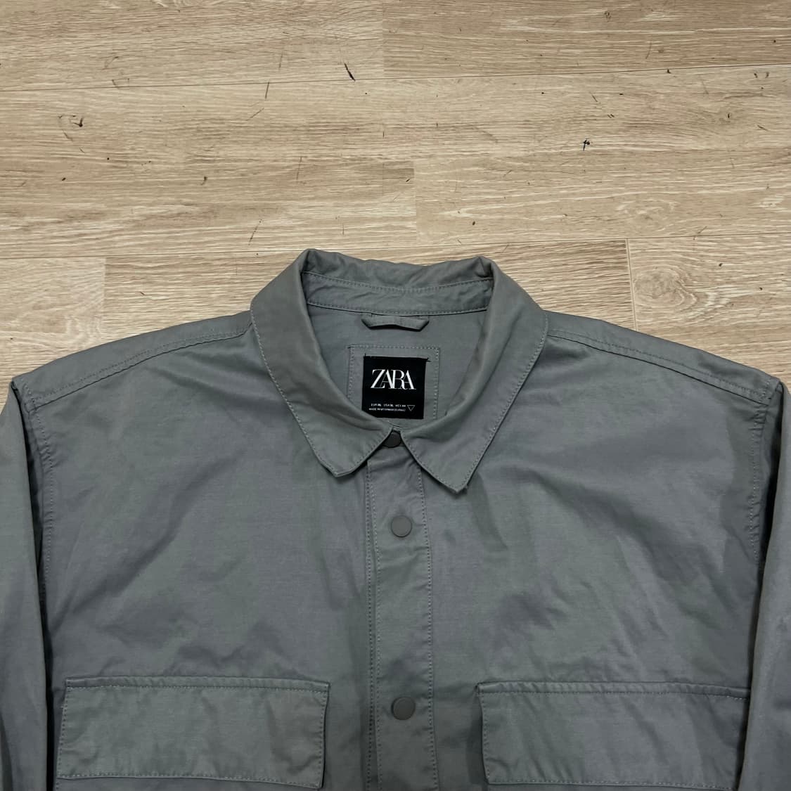 자라 오버사이즈 테크니컬 오버 트러커자켓 [그레이] XL/105 상품이미지2