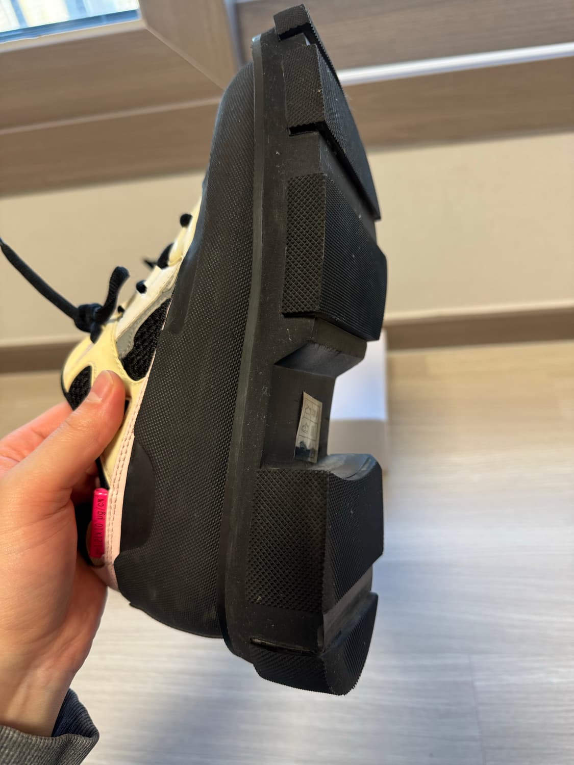 both(보스) 가오 러너 스니커즈 38 사이즈 판매합니다 상품이미지6