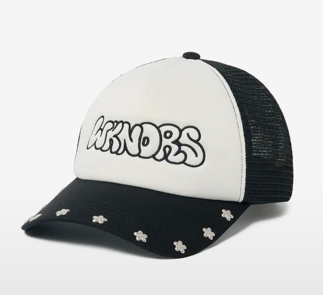 위캔더스 FLORAL TRUCKER 모자 상품이미지1