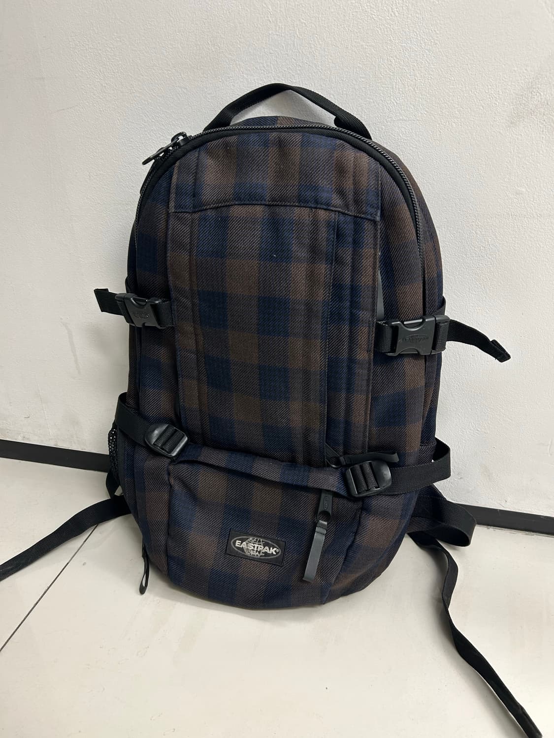 이스트팩체크백팩 빈티지백팩 상품이미지1