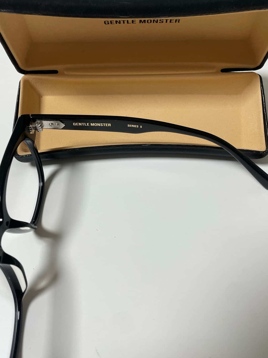 젠틀몬스터 볼타 상품이미지3