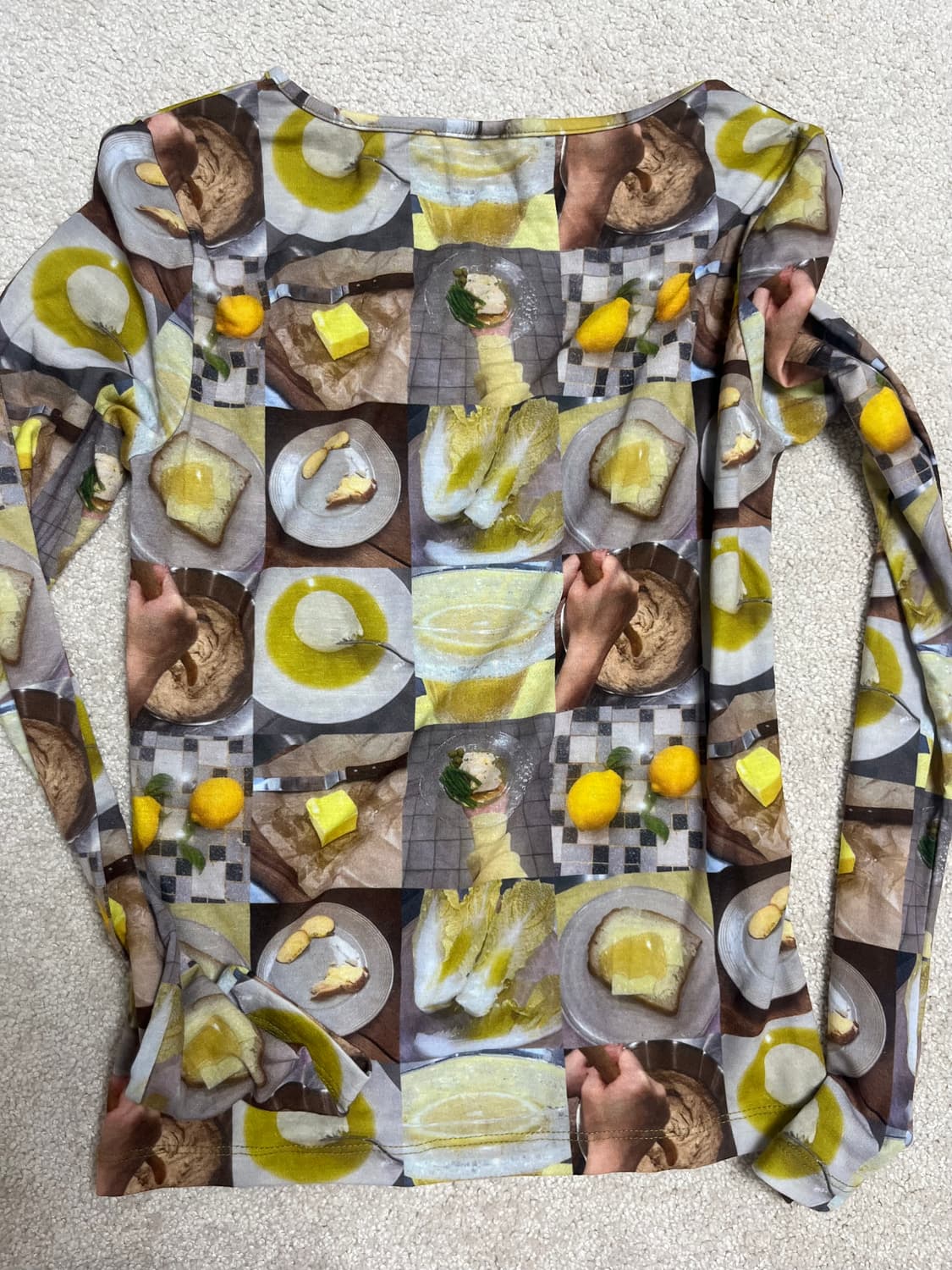 시눈 프린팅 긴팔 상품이미지1