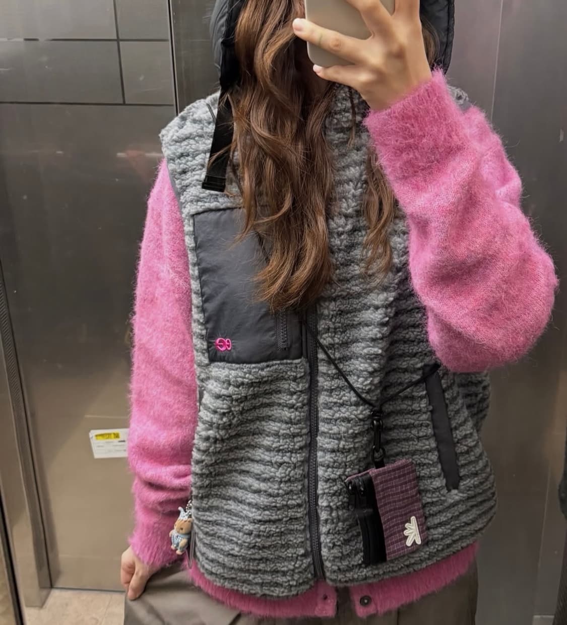디스이스네버댓 가디건 Hairy Knit Cardigan Pink 상품이미지1