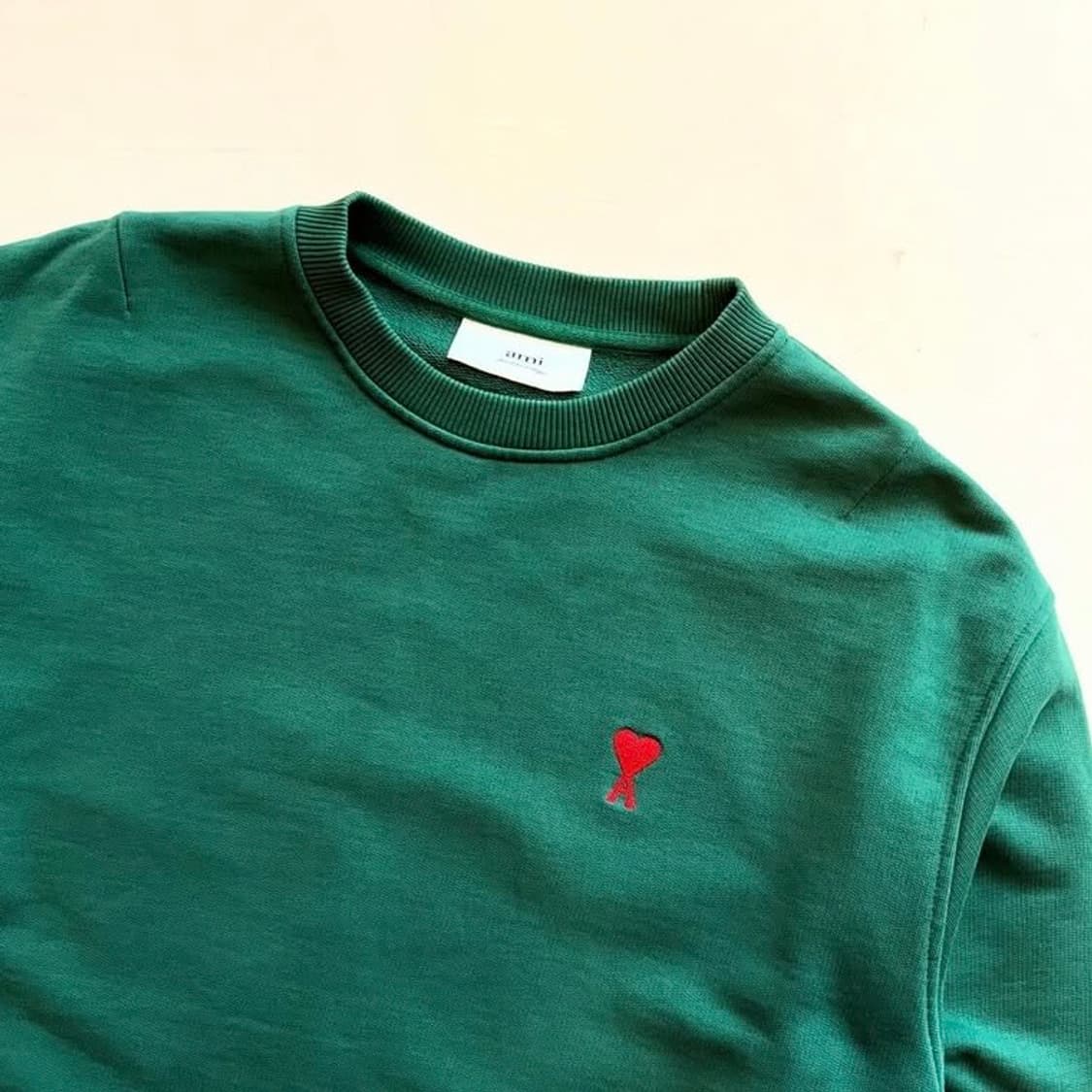 아미 시그니쳐 하트 로고 스웻셔츠 상품이미지4