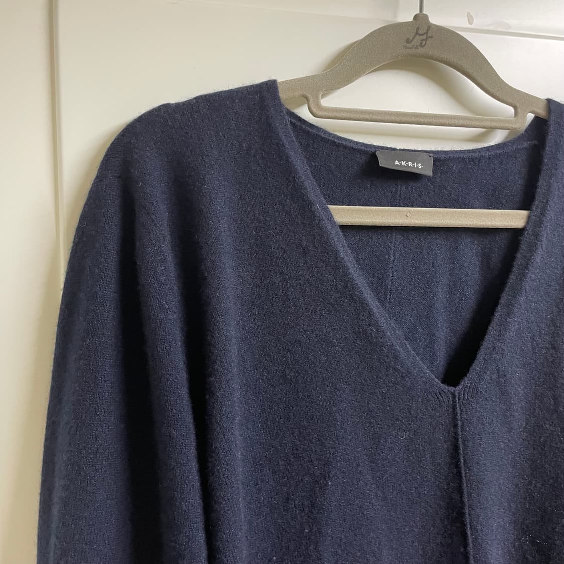 아크리스 캐시미어 네이비 니트 상품이미지2