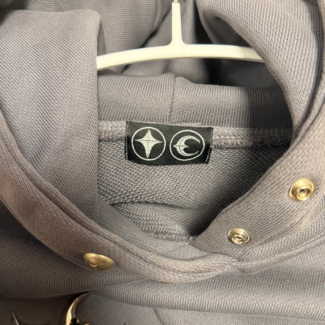 떠그클럽 아머 후드 그레이 상품이미지4