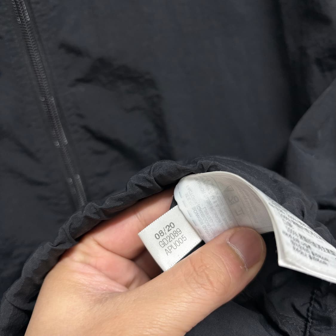 아디다스 검흰 빅로고 바람막이 상품이미지7