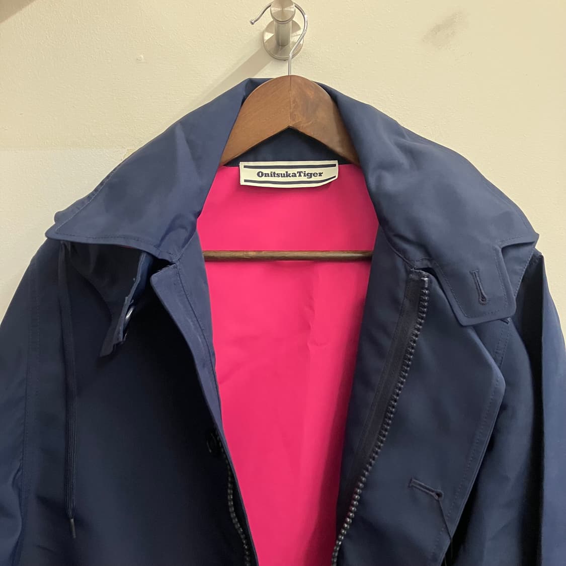 N215 오니츠카타이거 아식스 후드 코트자켓 네이비 상품이미지8