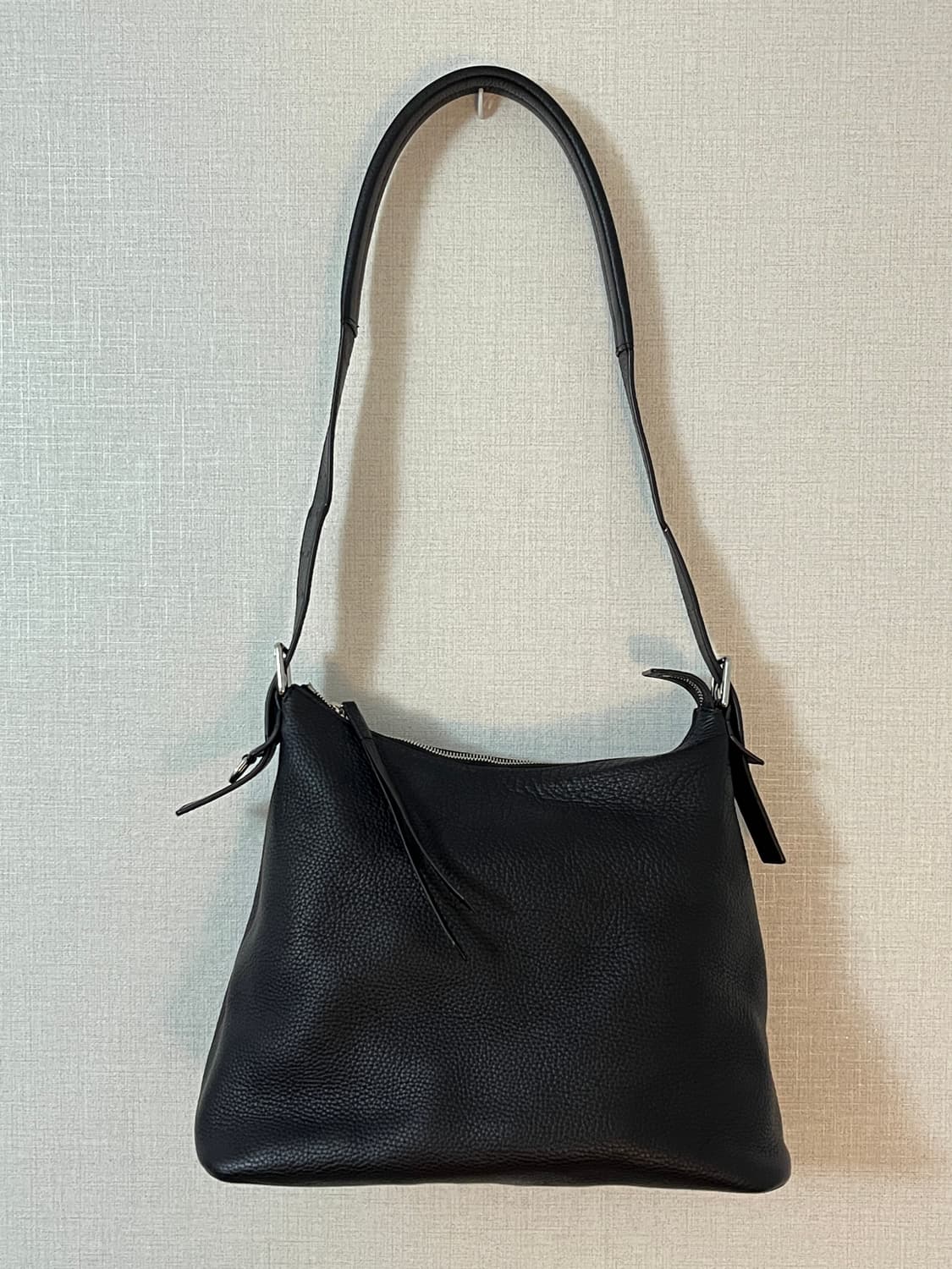 르메르 벨티드 호보백 상품이미지6