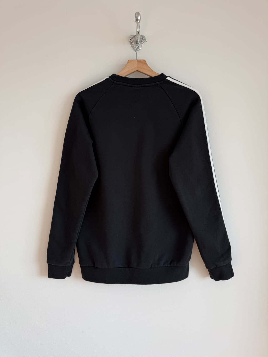 아디다스(adidas) 맨투맨 상품이미지4