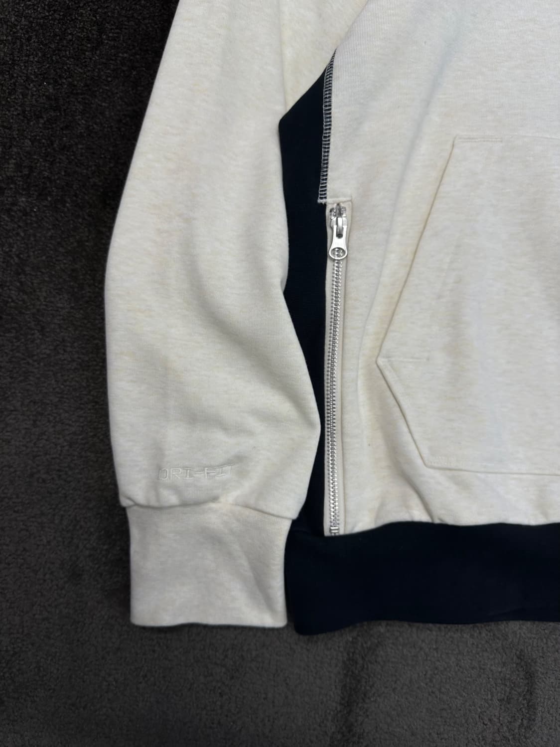 나이키 스탠다드 이슈 후드티 상품이미지3