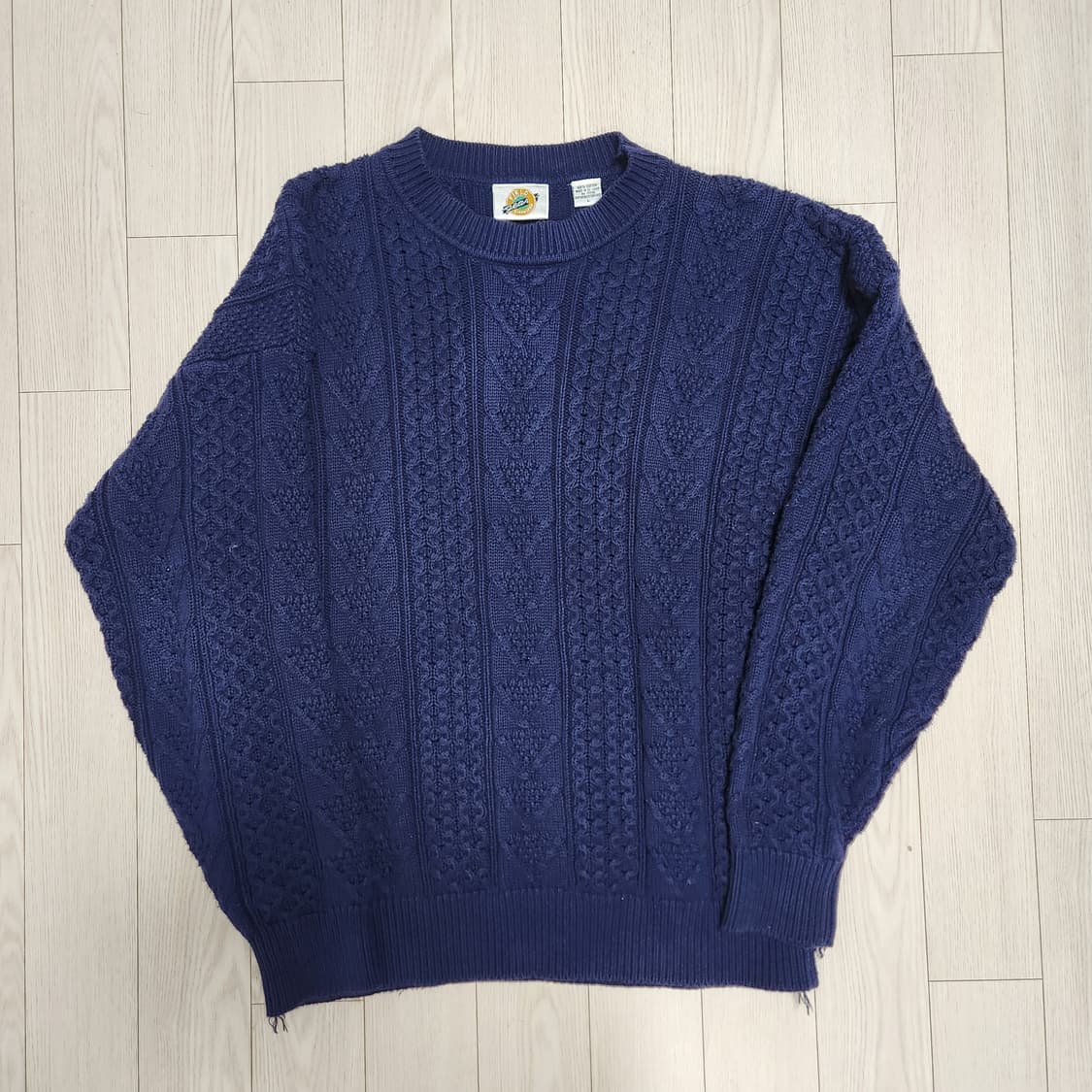 정체모를 니트, 퀄리티를 곁들인 상품이미지1