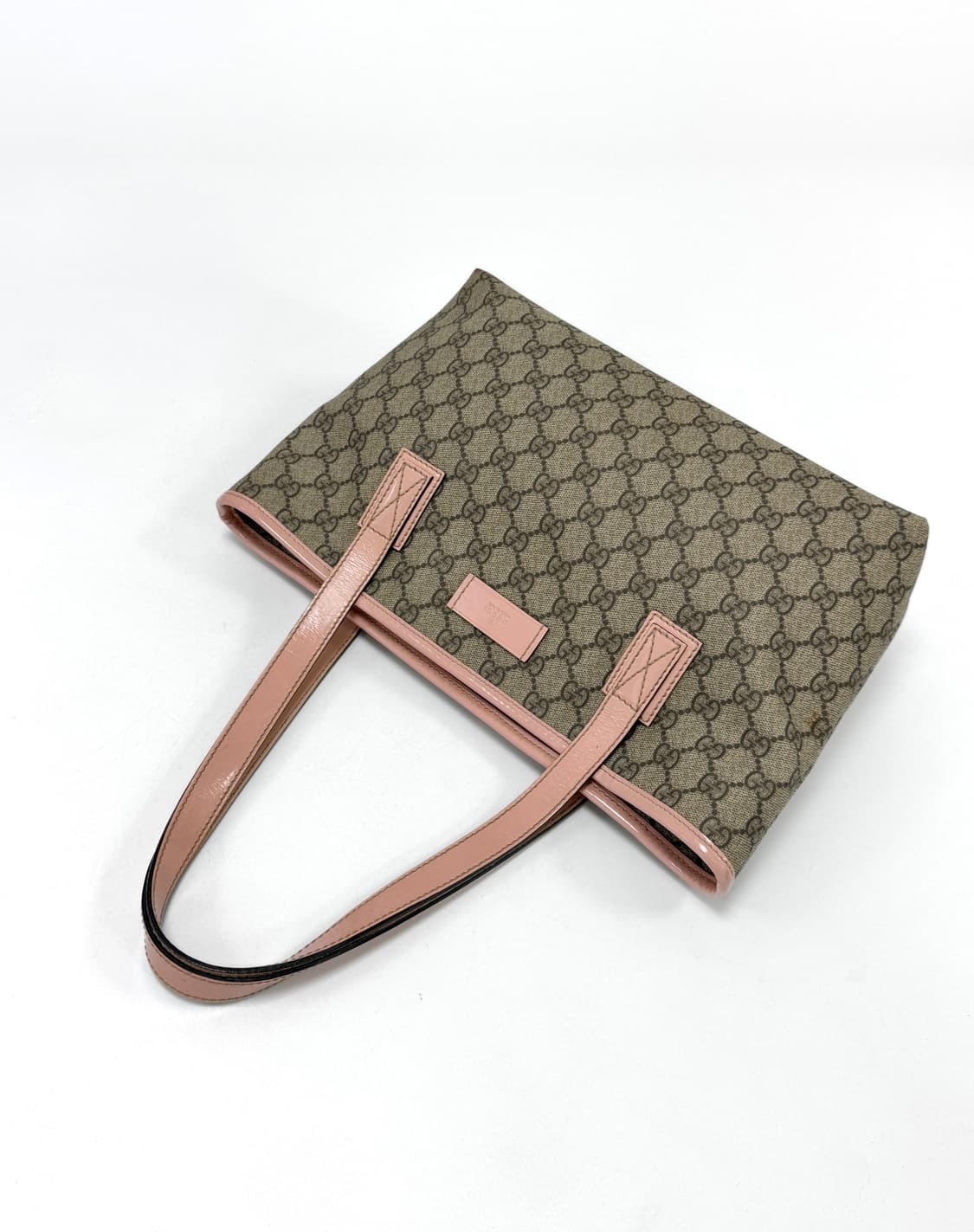 구찌 GG 수프림 캔버스 핑크 레더 쇼퍼백 상품이미지1