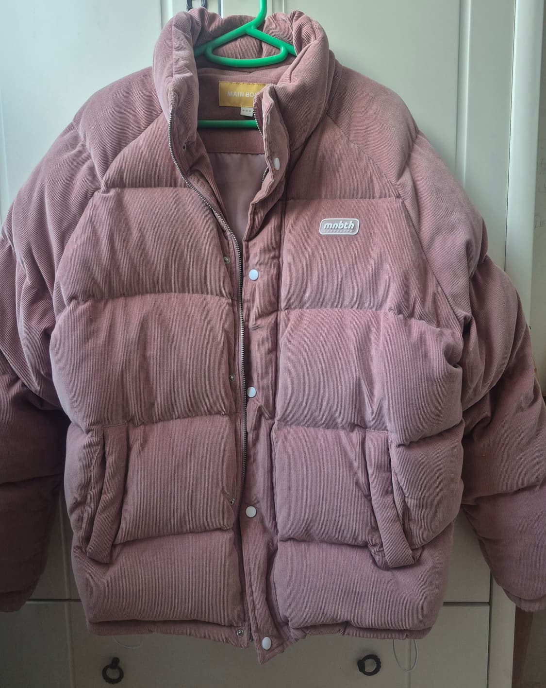 (최예나 착용) 메인부스 코듀로이 숏패딩 상품이미지4