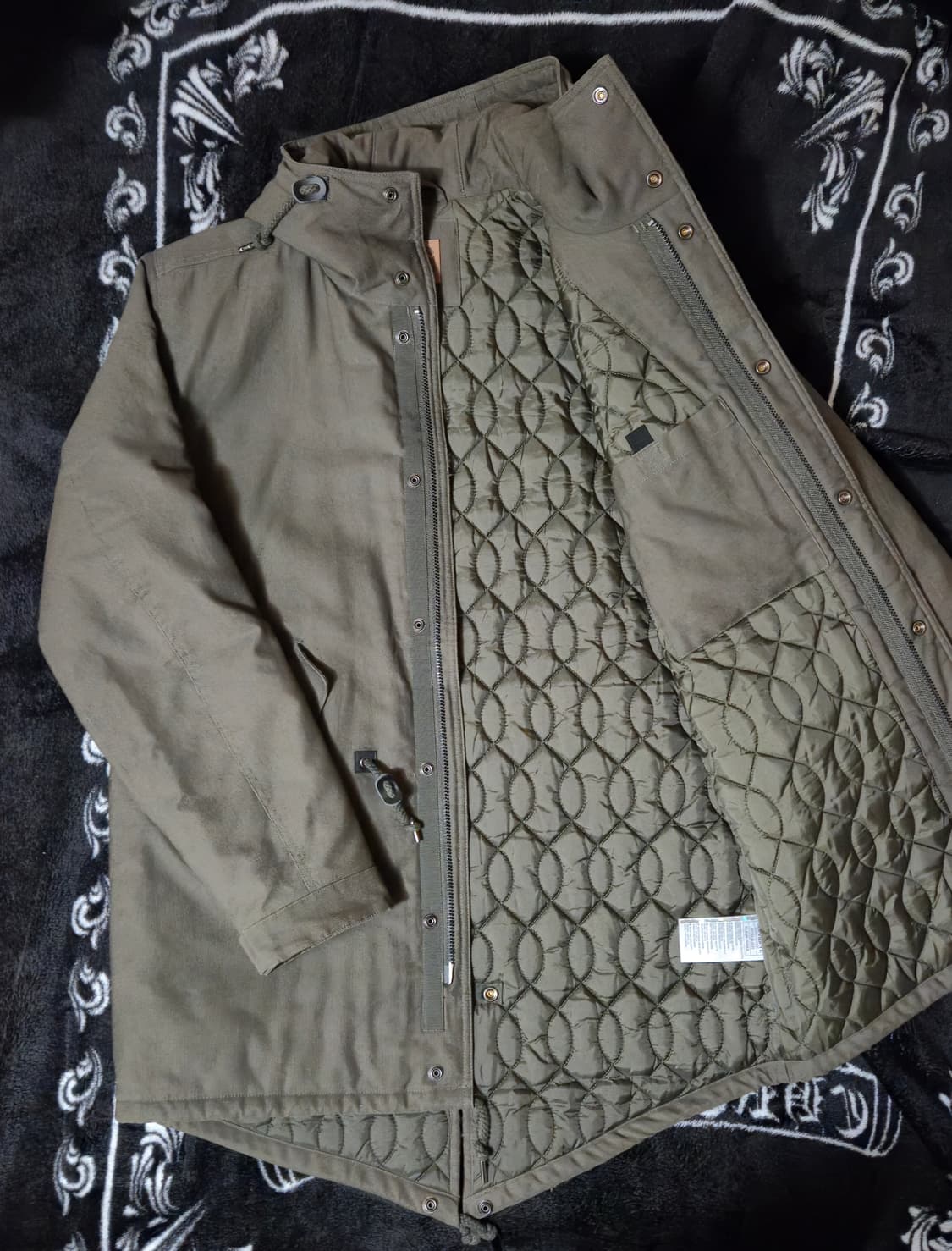 칼하트WIP 클래쉬파카 상품이미지2