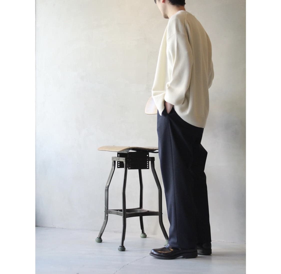 오라리 베이비 캐시미어 니트 가디건 내츄럴 화이트 4사이즈 판매합니다 상품이미지4