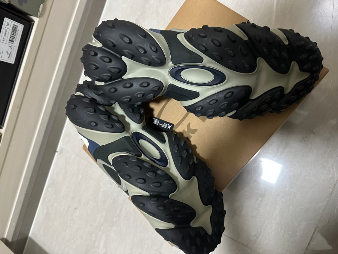 오클리 엣지 아이콘 260 새제품 상품이미지3