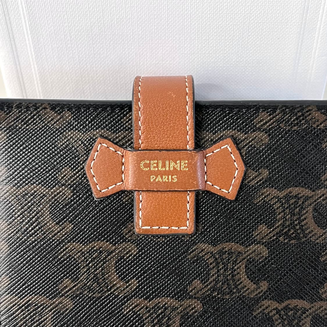 [S급/정품] 셀린느 스몰 스트랩 여성 중지갑 반지갑 상품이미지4