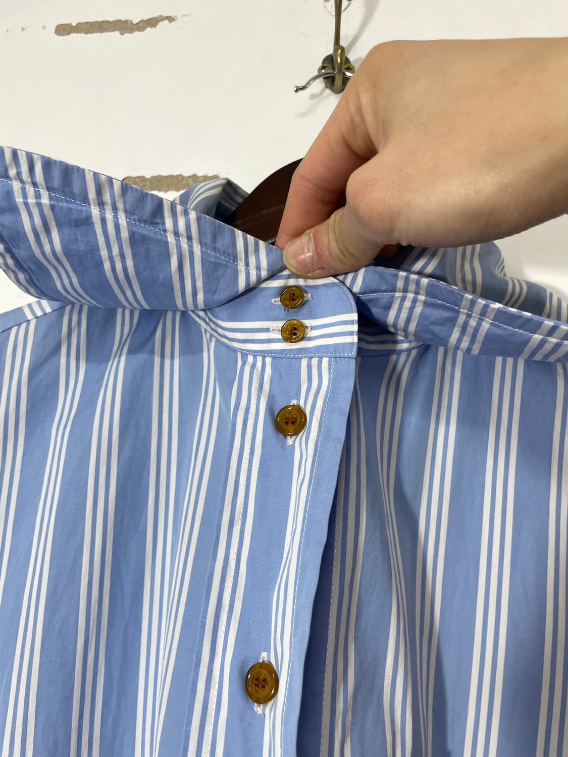 스트라이프 빅카라 블라우스  상품이미지4