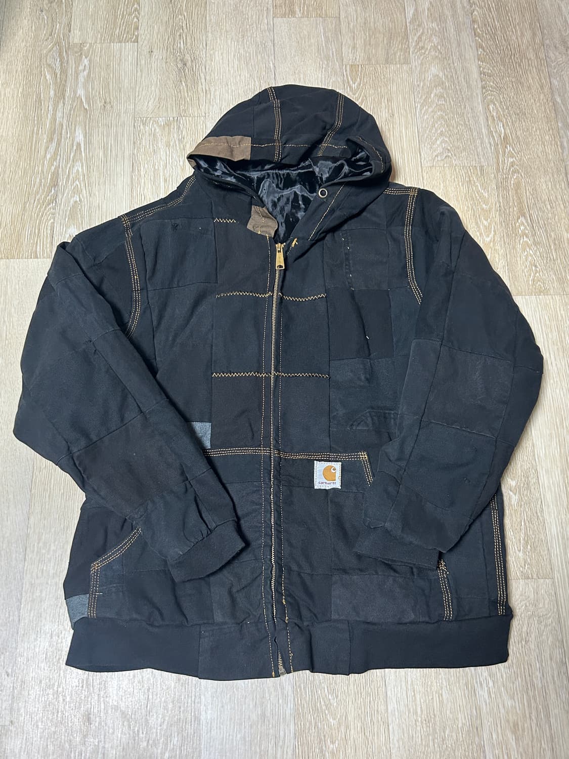 칼하트 패치워크 후드집업 상품이미지1