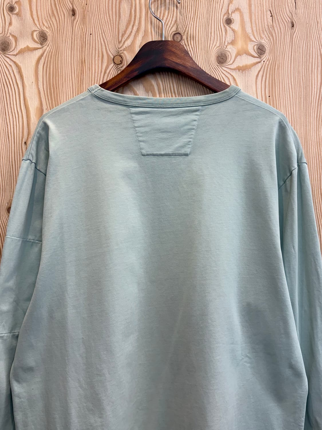 C.P 컴퍼니 렌즈 와펜 롱슬리브 상품이미지4