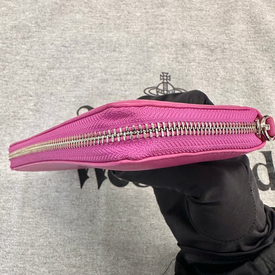 비비안웨스트우드 핑크 가죽 장지갑 상품이미지9