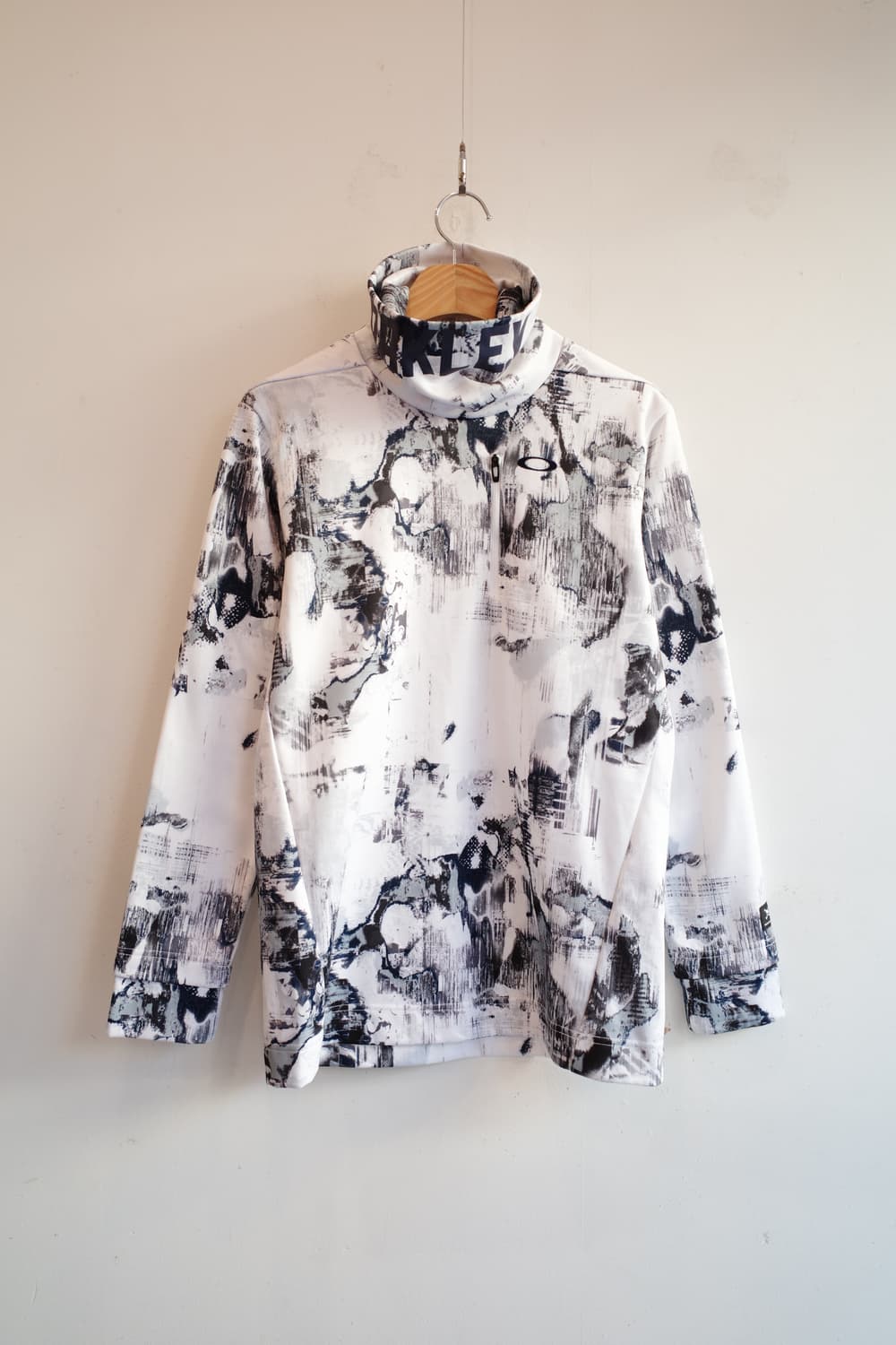 OAKLEY 오클리 SKULL 그래픽 롱슬리브 상품이미지1