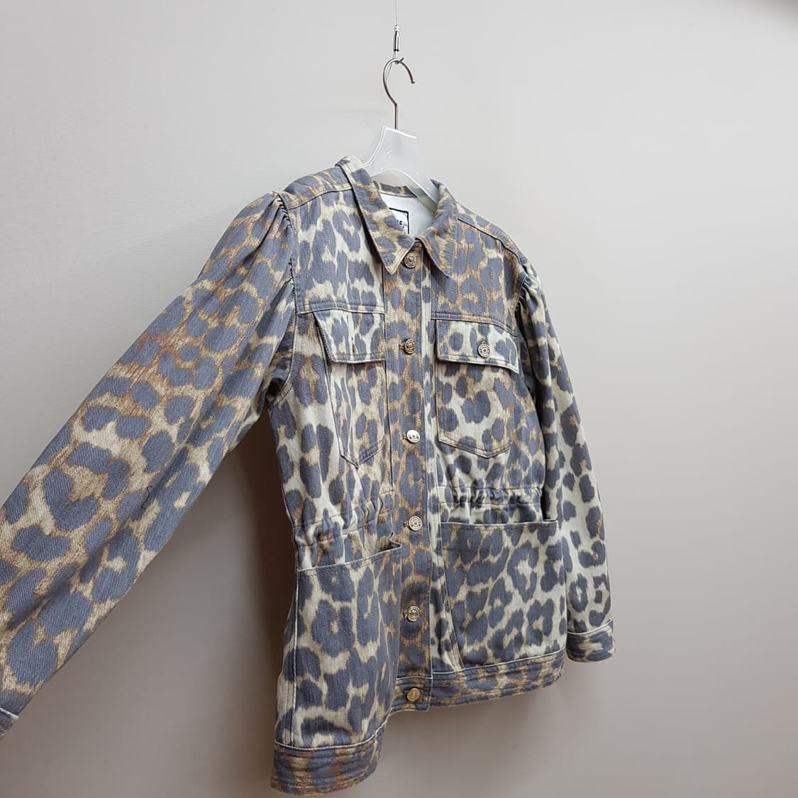 베르니스 2025 레오파드 패턴 코튼 워싱 자켓 36사이즈 상품이미지3