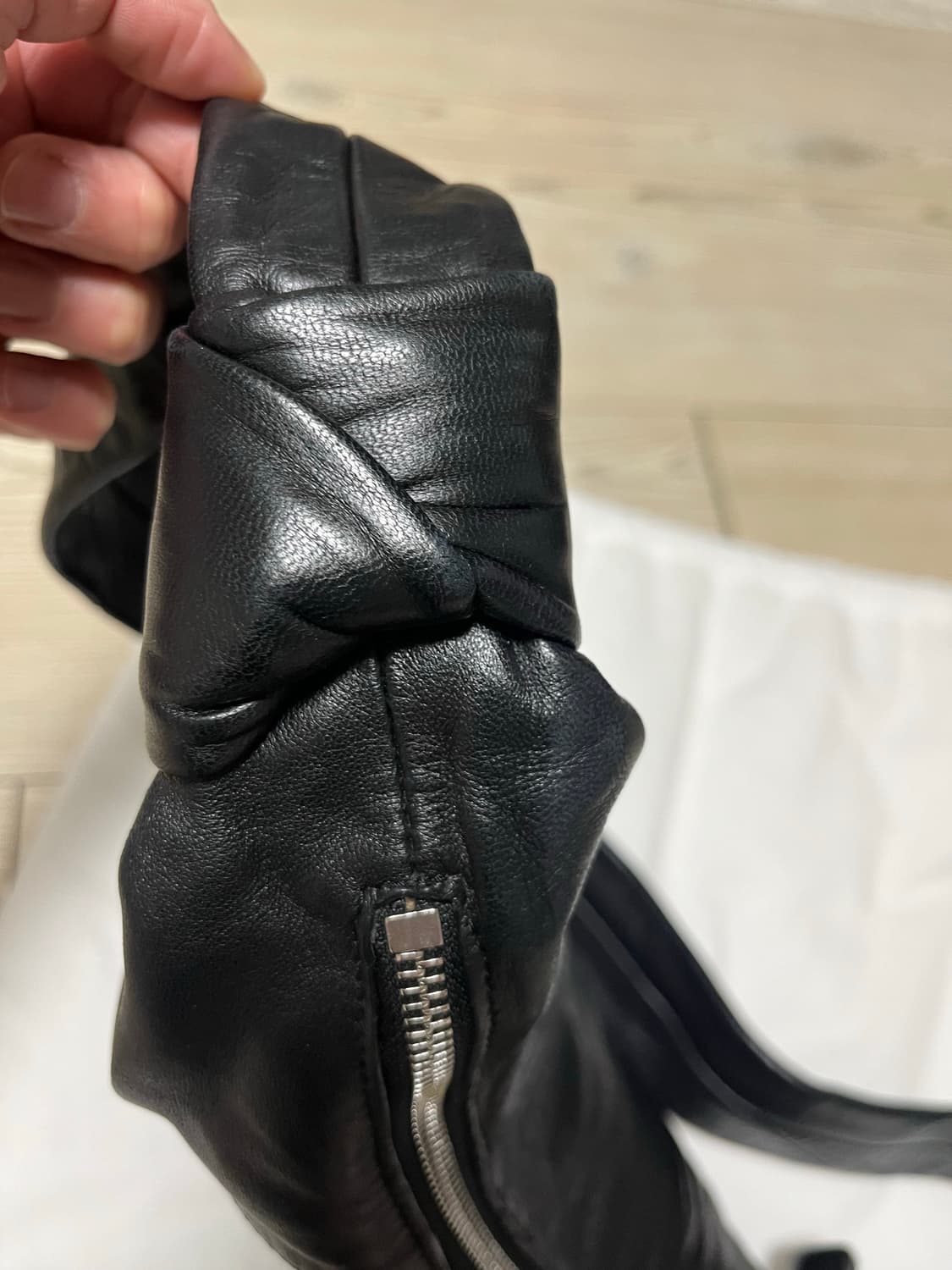 르메르 범백 블랙 스몰 상품이미지3