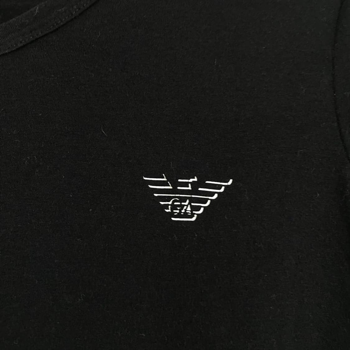 엠포리오 아르마니 브이넥 반팔티 상품이미지5