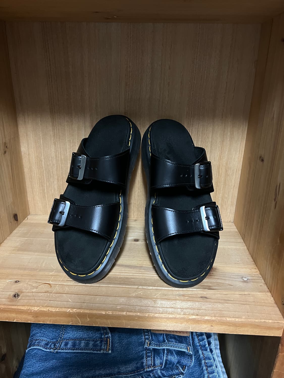 닥터마틴 마일즈 240 상품이미지2