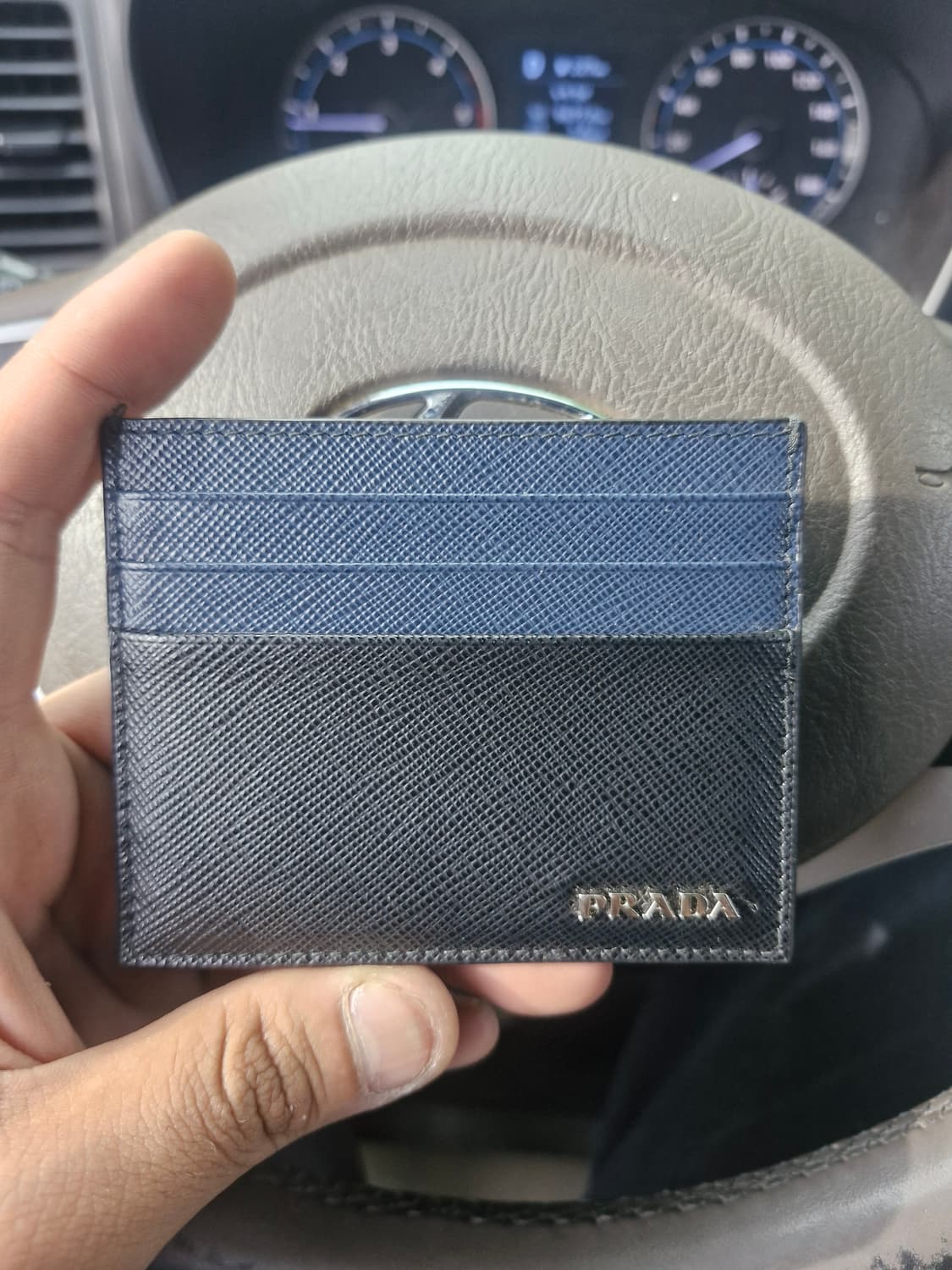 프라다 카드지갑 상품이미지1