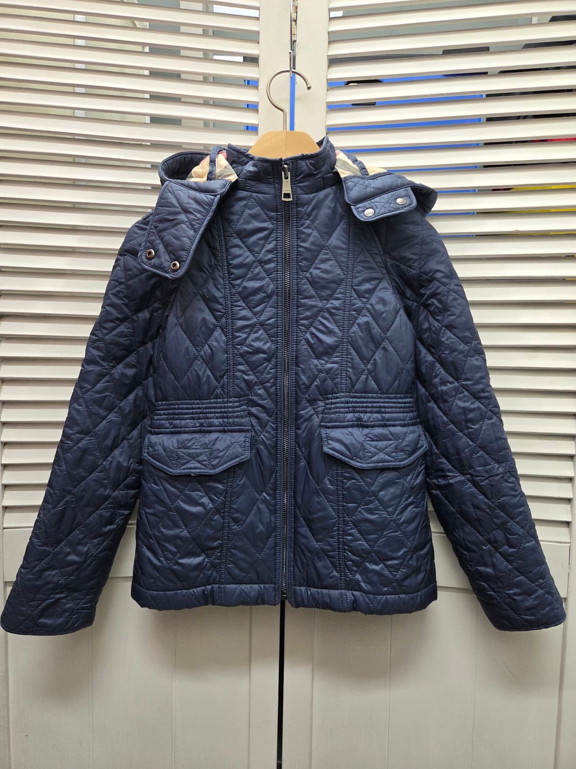 버버리 칠드런 경량 패딩 자켓 상품이미지2