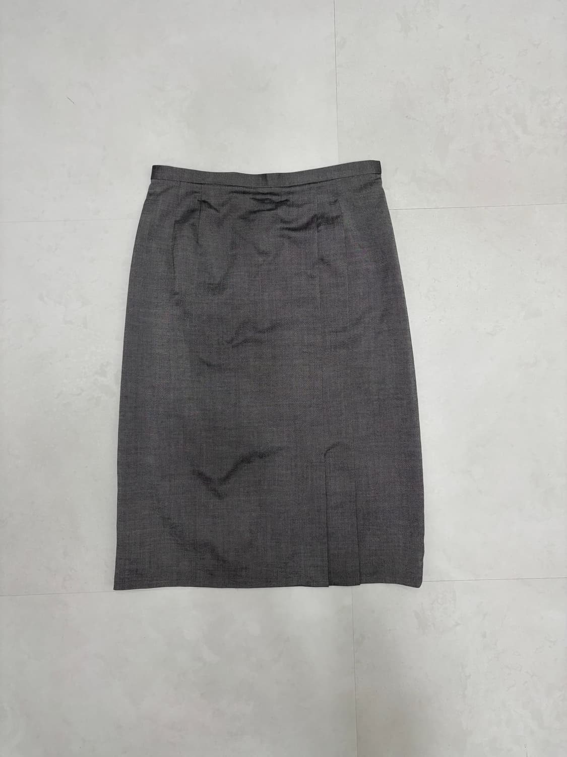 GLOSSY GRAY MIDI SKIRT 상품이미지6