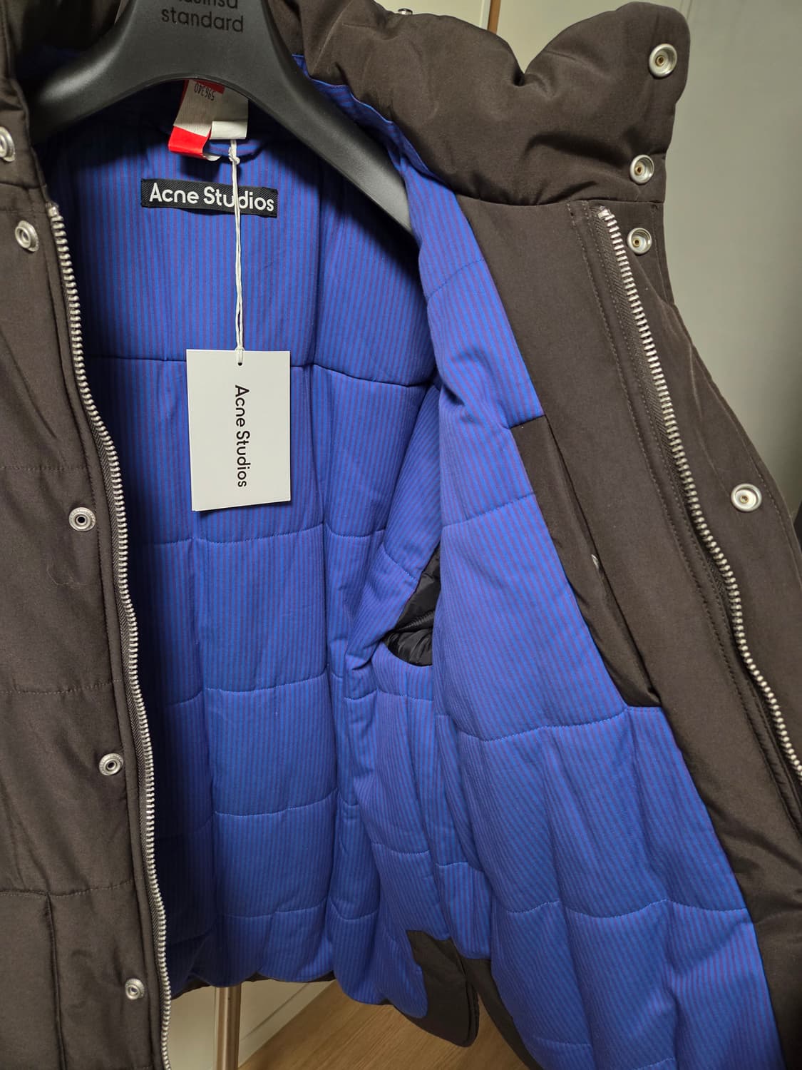 아크네 스튜디오 브라운 패딩 상품이미지7