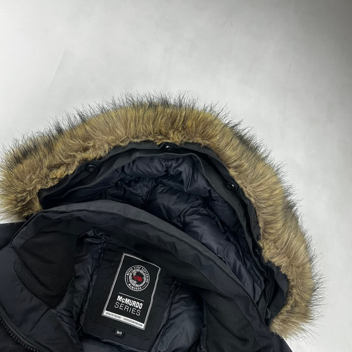 노스페이스 맥머도 시티 구스다운 봄버 자켓 상품이미지6