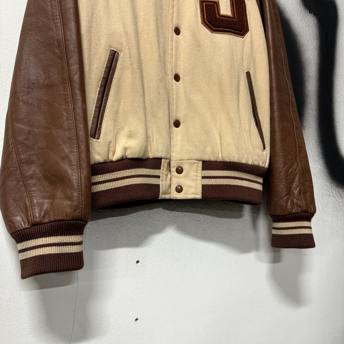 VTG 빈티지 올드스쿨 레더암 멀티 패치 바시티 자켓 상품이미지4