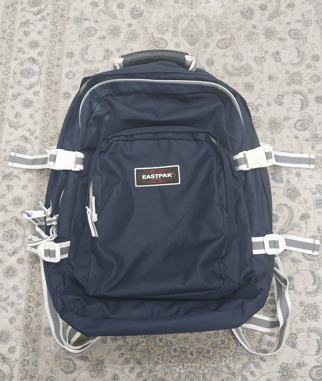EASTPAK 이스트팩 백팩 상품이미지1