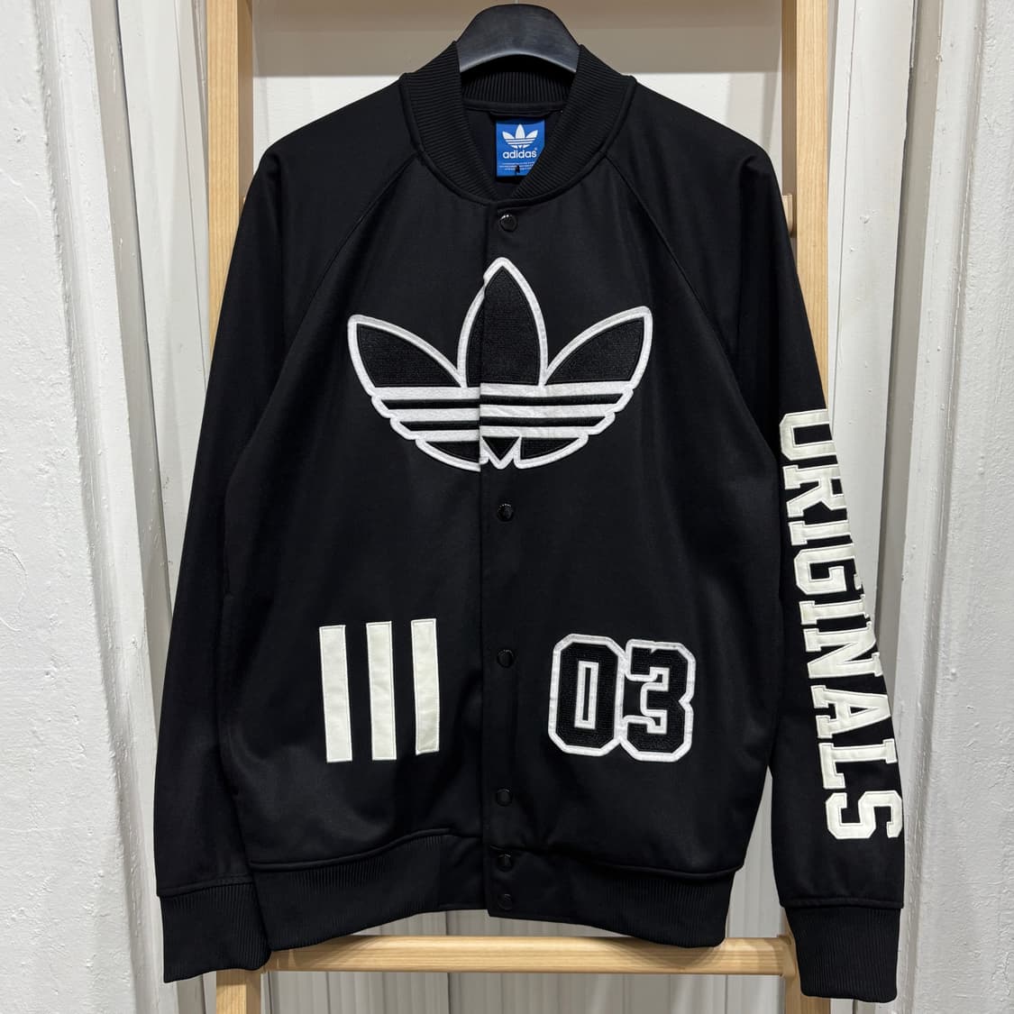 아디다스 져지 트랙탑 상품이미지1